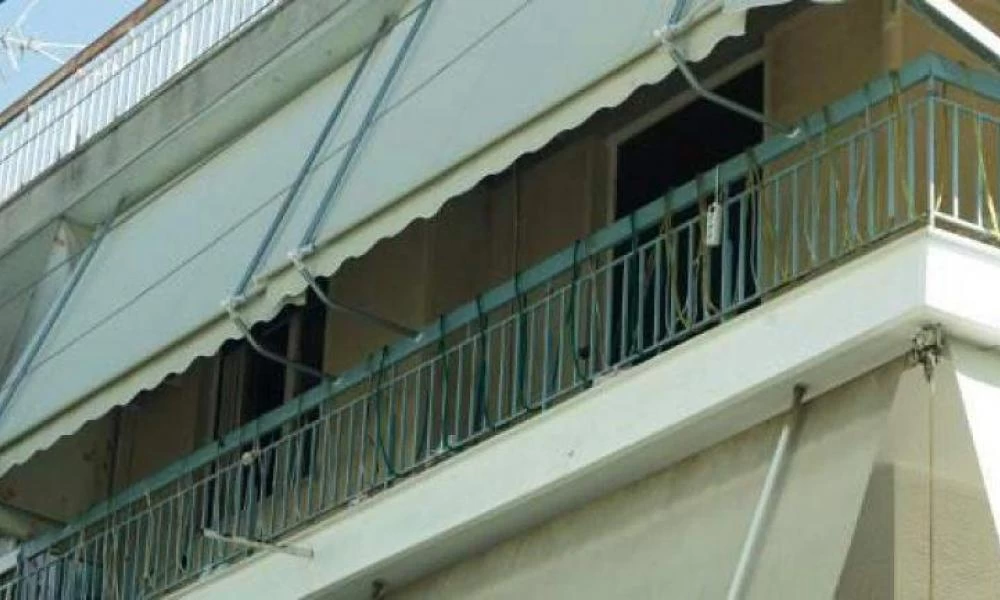 Φθιώτιδα: Βουτιά στο κενό από το μπαλκόνι του πρώτου ορόφου